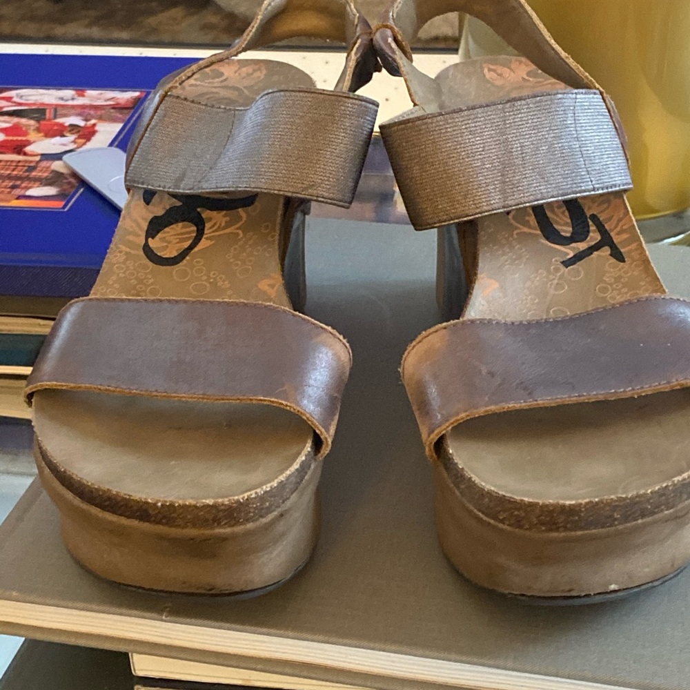 ORBT Women’s Bushnell Wedge Sandal